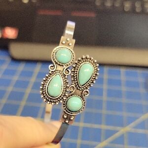 Silver Tone Turquoise Bracelet Western